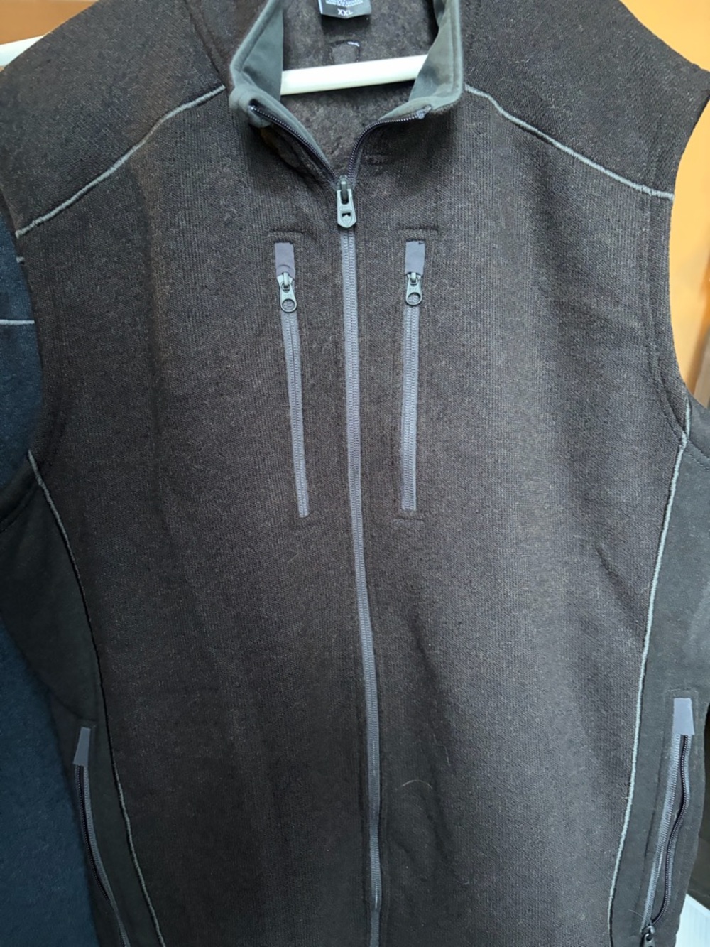 Kuhl Men's Black Softshell Zip Vest - XXL - black - EUC